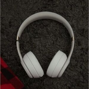 Beat Headphones